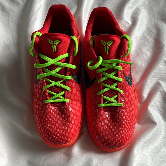 Nike Kobe 6 Protro “Reverse Grinche” Size 6Y - Picture 2 of 8